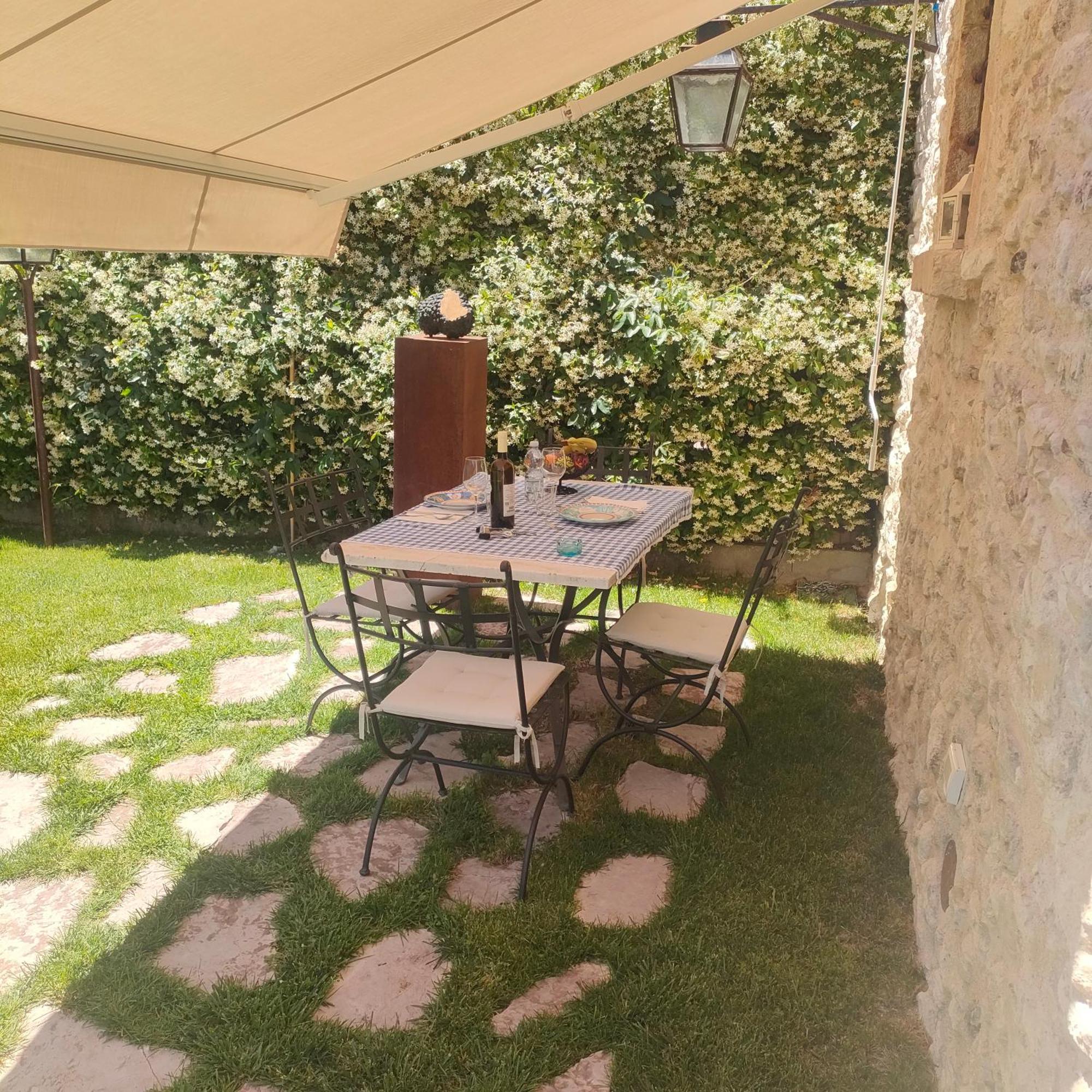 Apartamento Umbria Valnerina , Il Tartuffo, Near Spoleto Scheggino Exterior foto