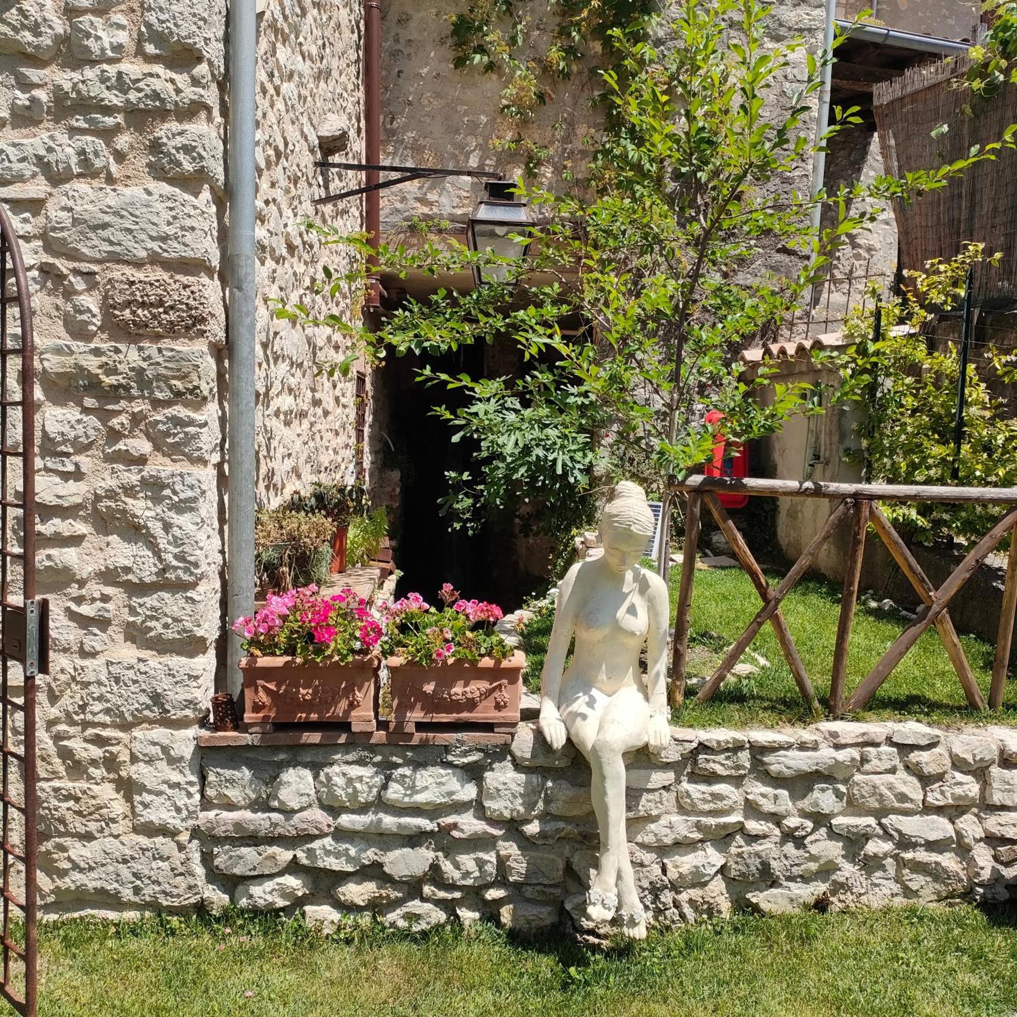 Apartamento Umbria Valnerina , Il Tartuffo, Near Spoleto Scheggino Exterior foto
